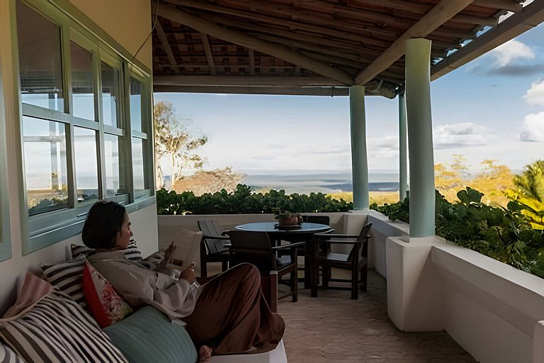 Casa de fazenda com piscina e vista para o Sincorá